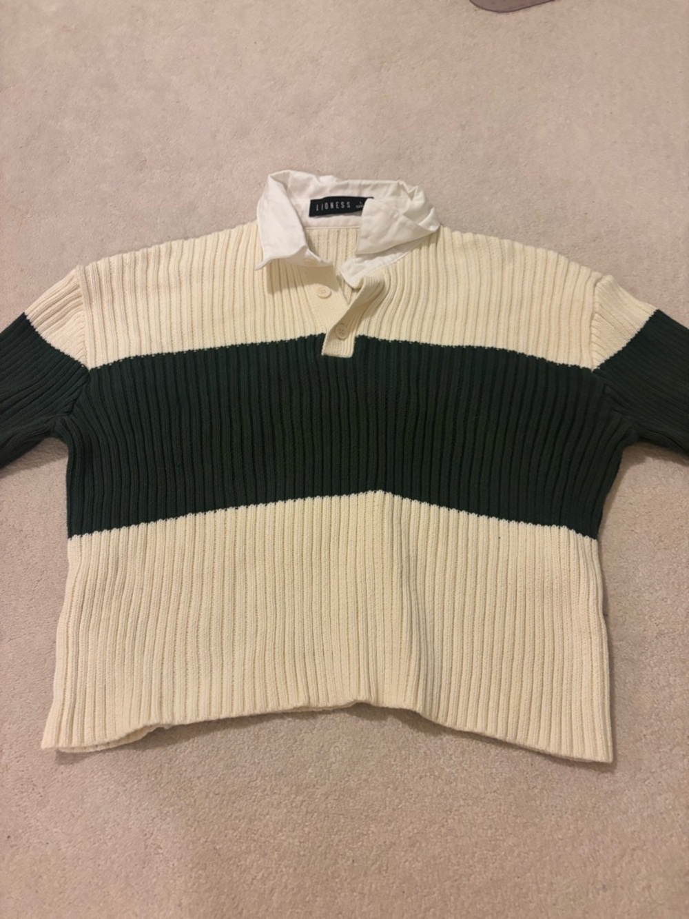 Lioness collared sweater